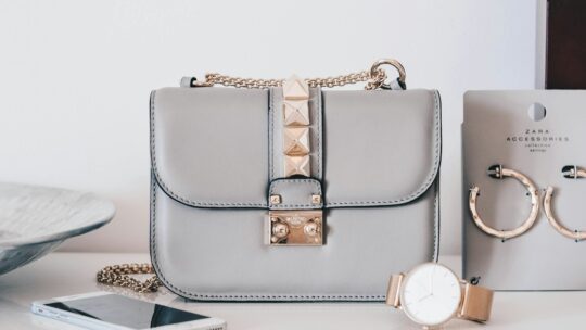 Les caractéristiques qui font du sac Sézane modèle Milo un choix de qualité